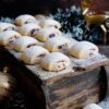 Dinkelige Weihnachten - köstliche Weihnachtsrezepte mit Dinkelmehl - Beerige Dinkel Marzipankissen